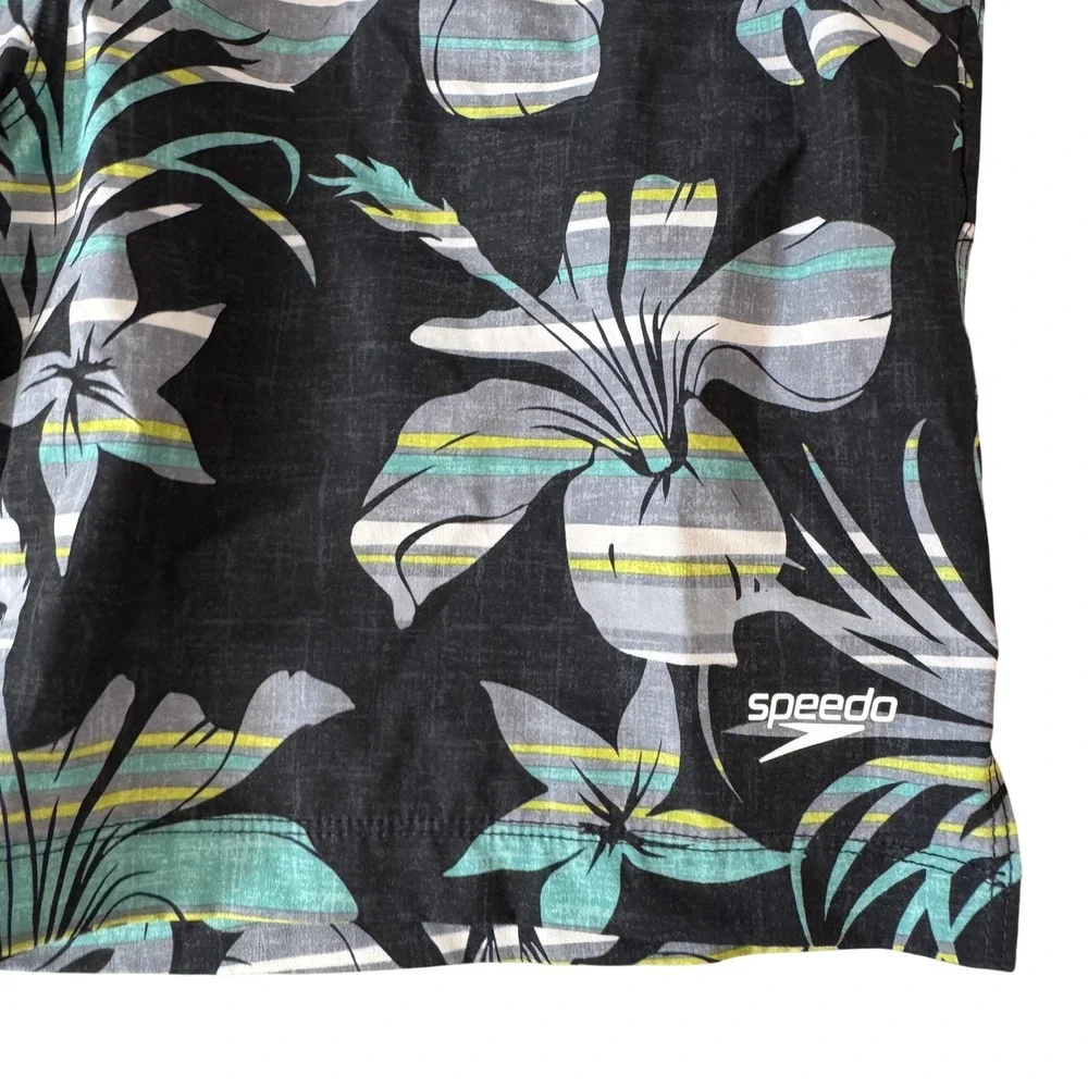 Speedo Men's Swim Trunks M Floral Black Aqua‎ Blue Board Shorts Quick Dry
